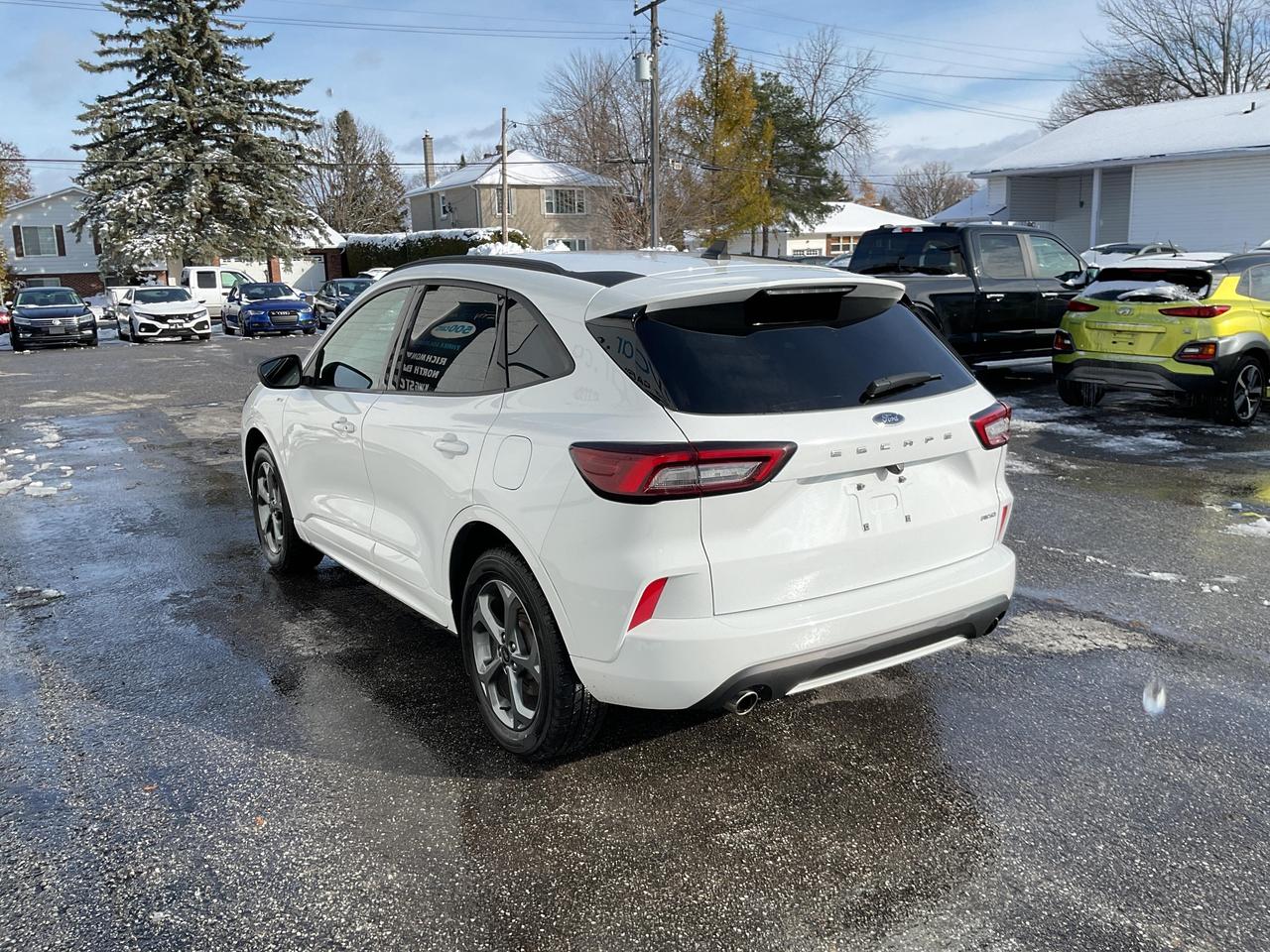 2023 Ford Escape ST-Line 4dr All-Wheel Drive Photo