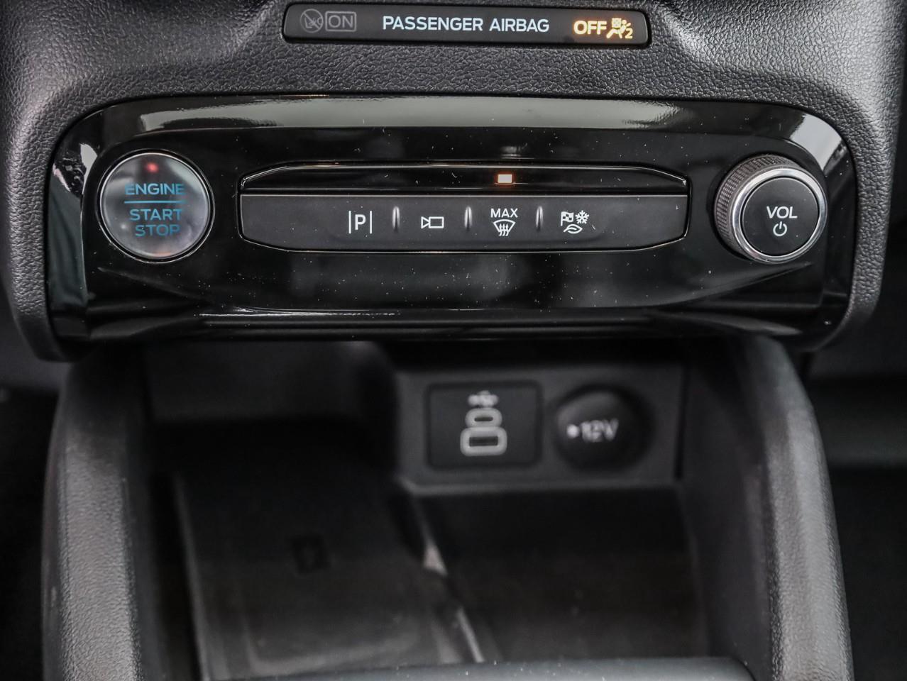 2026 Ford Escape PHEV 4dr Front-Wheel Drive Photo