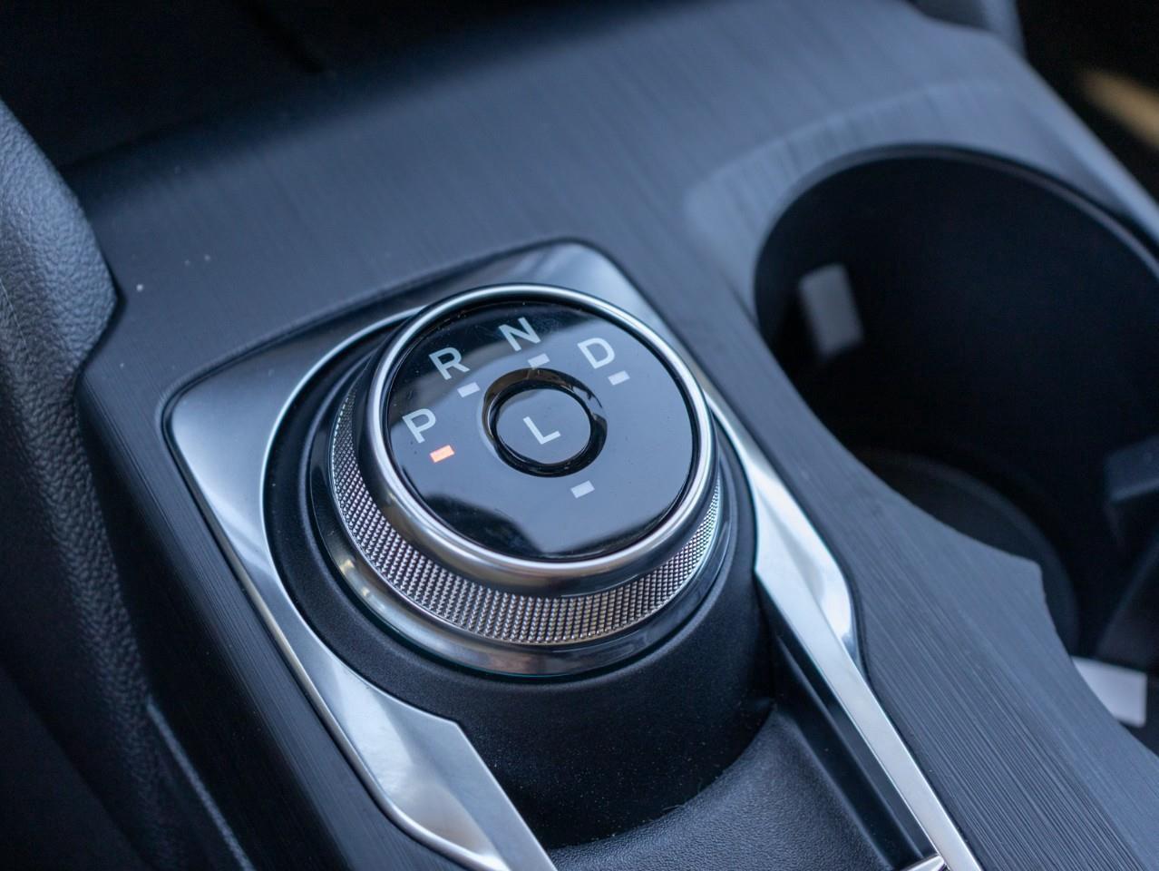 2026 Ford Escape PHEV 4dr Front-Wheel Drive Photo