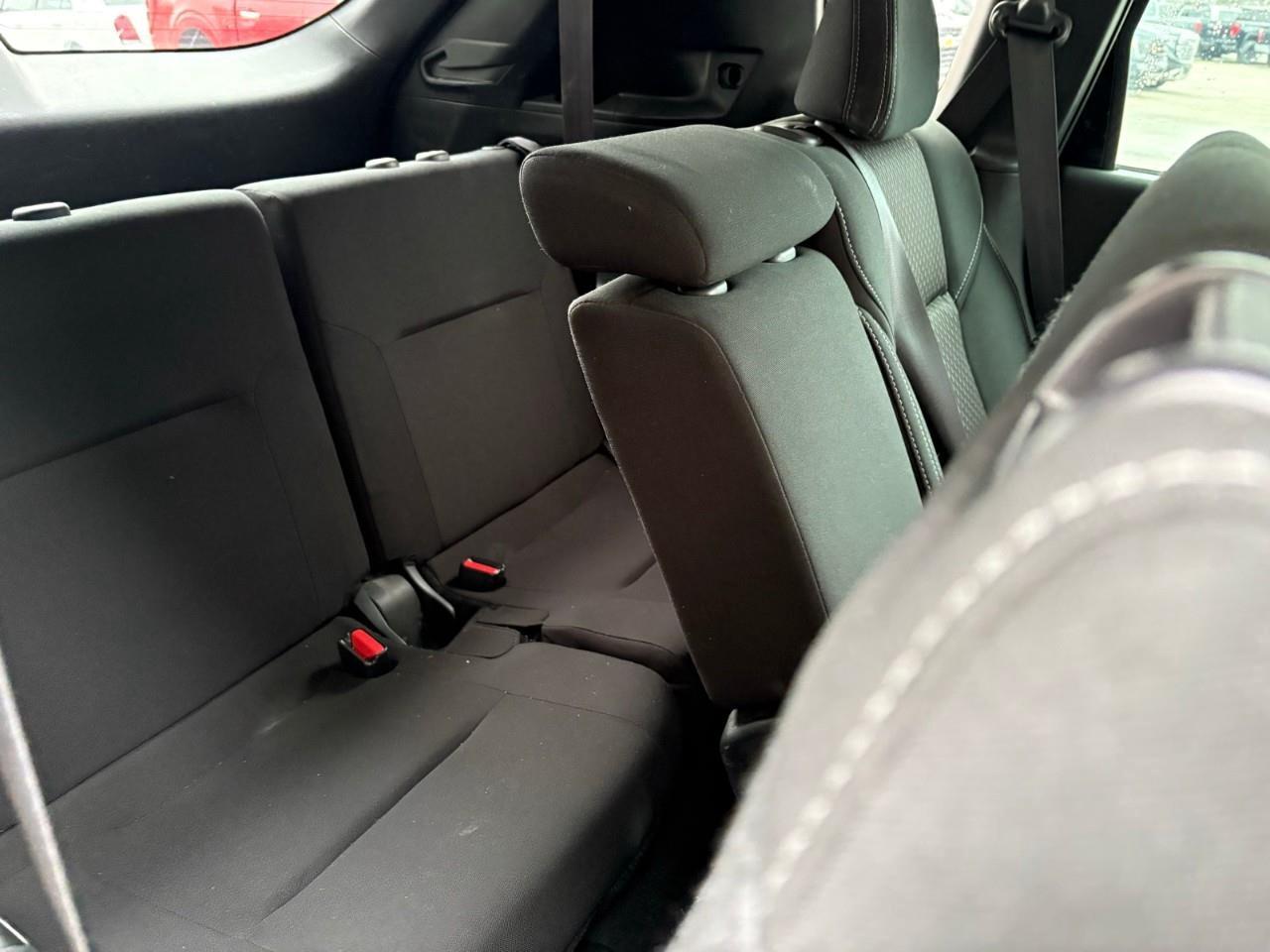 2022 Mitsubishi Outlander  Photo