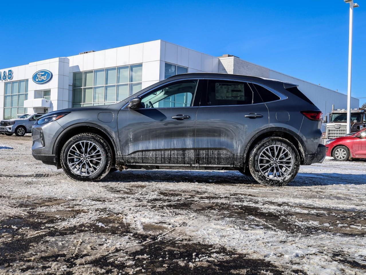 2026 Ford Escape PHEV 4dr Front-Wheel Drive Photo