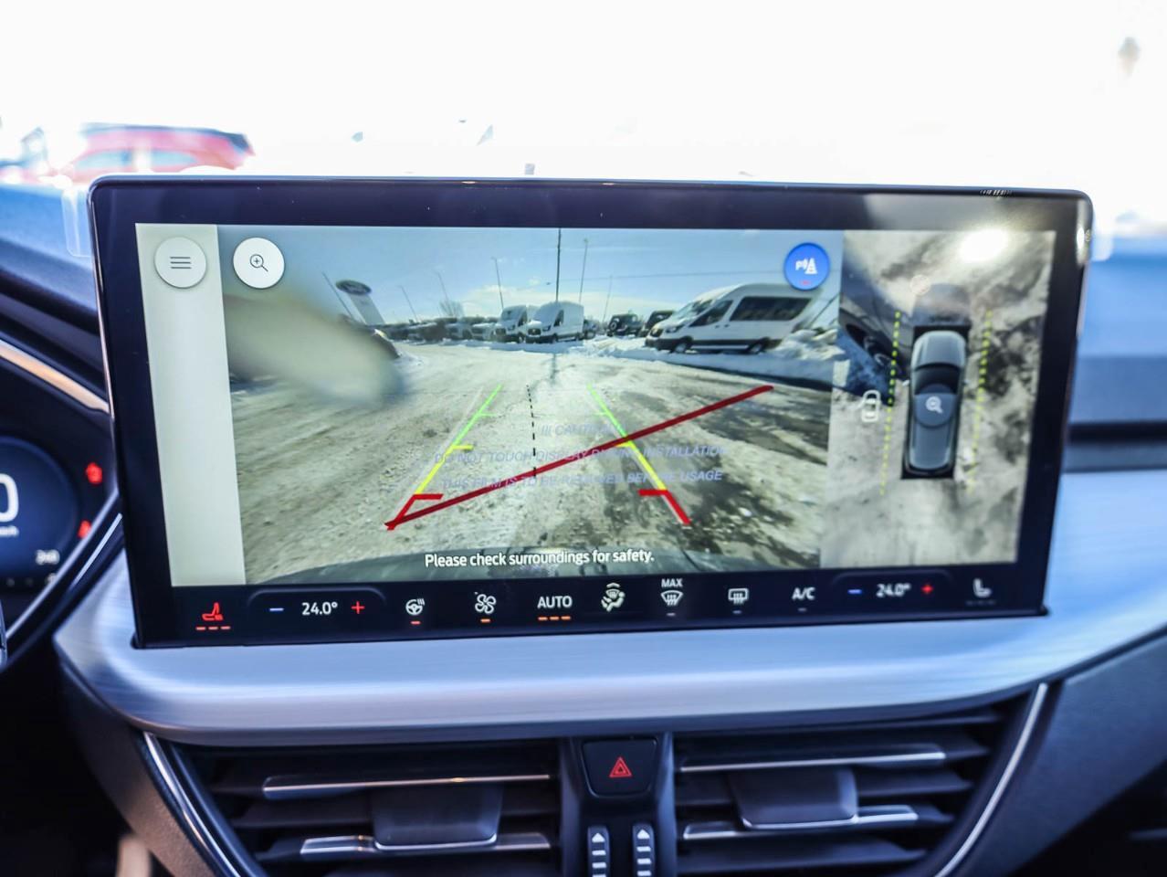 2026 Ford Escape PHEV 4dr Front-Wheel Drive Photo