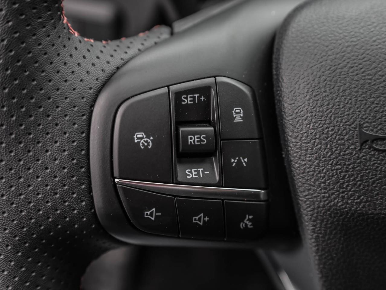 2025 Ford Escape ST-Line 4dr All-Wheel Drive Photo