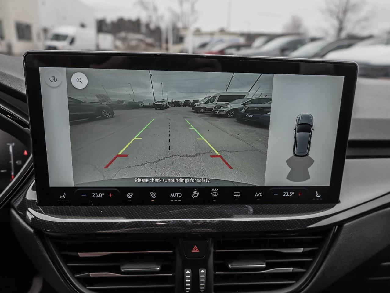 2025 Ford Escape ST-Line 4dr All-Wheel Drive Photo