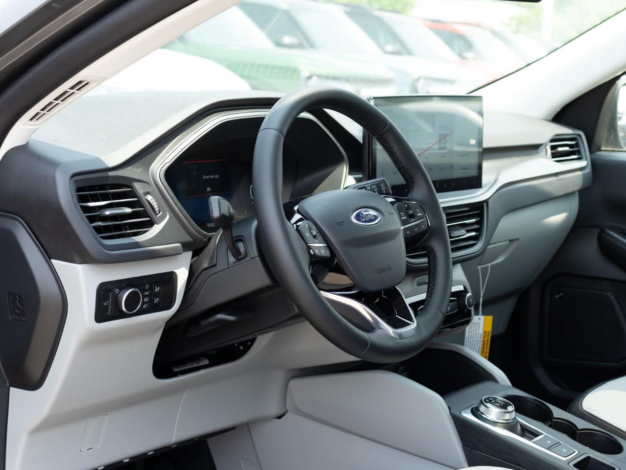 2025 Ford Escape Active 4dr All-Wheel Drive Photo