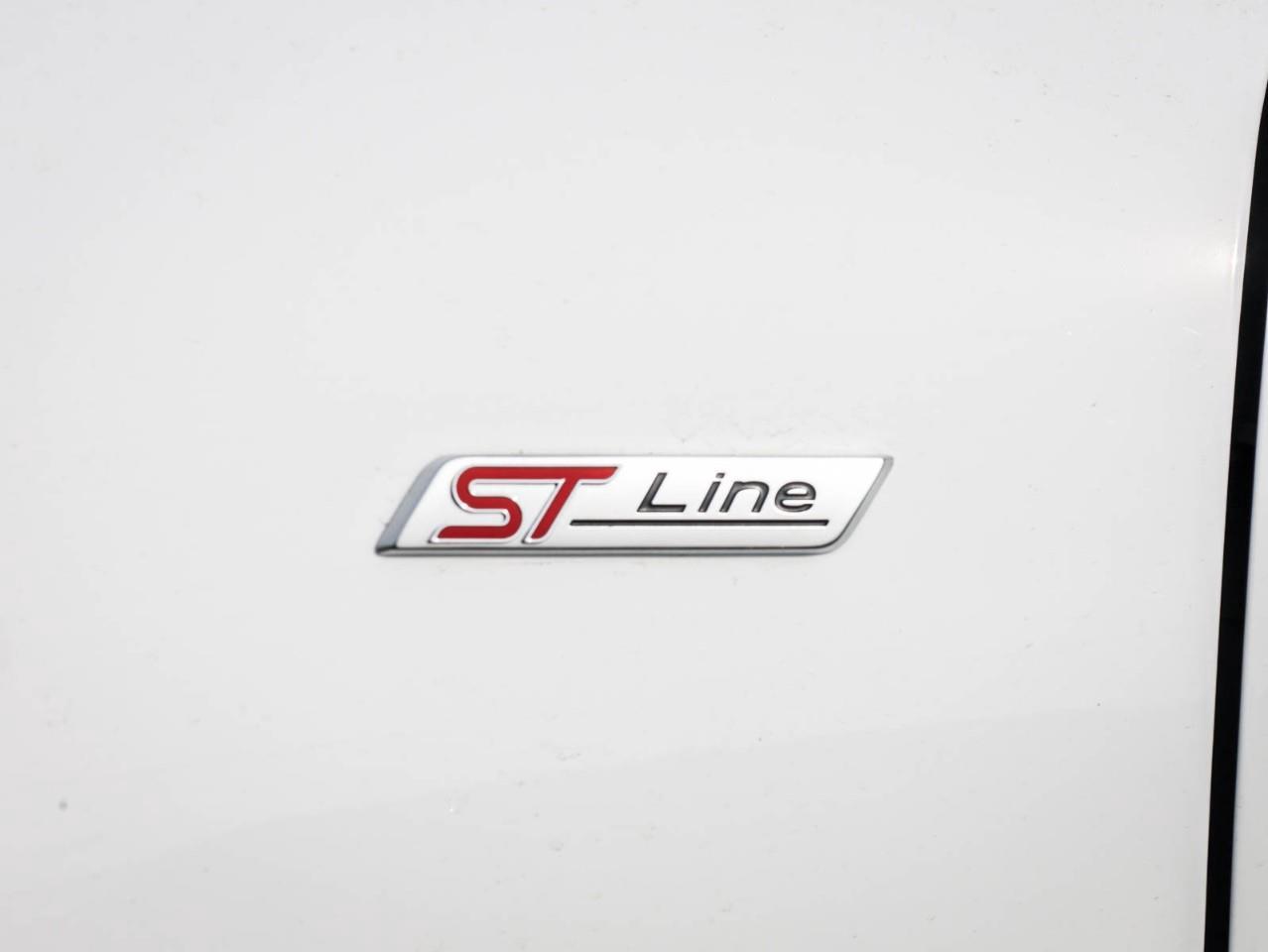 2023 Ford Escape ST-Line 4dr All-Wheel Drive Photo