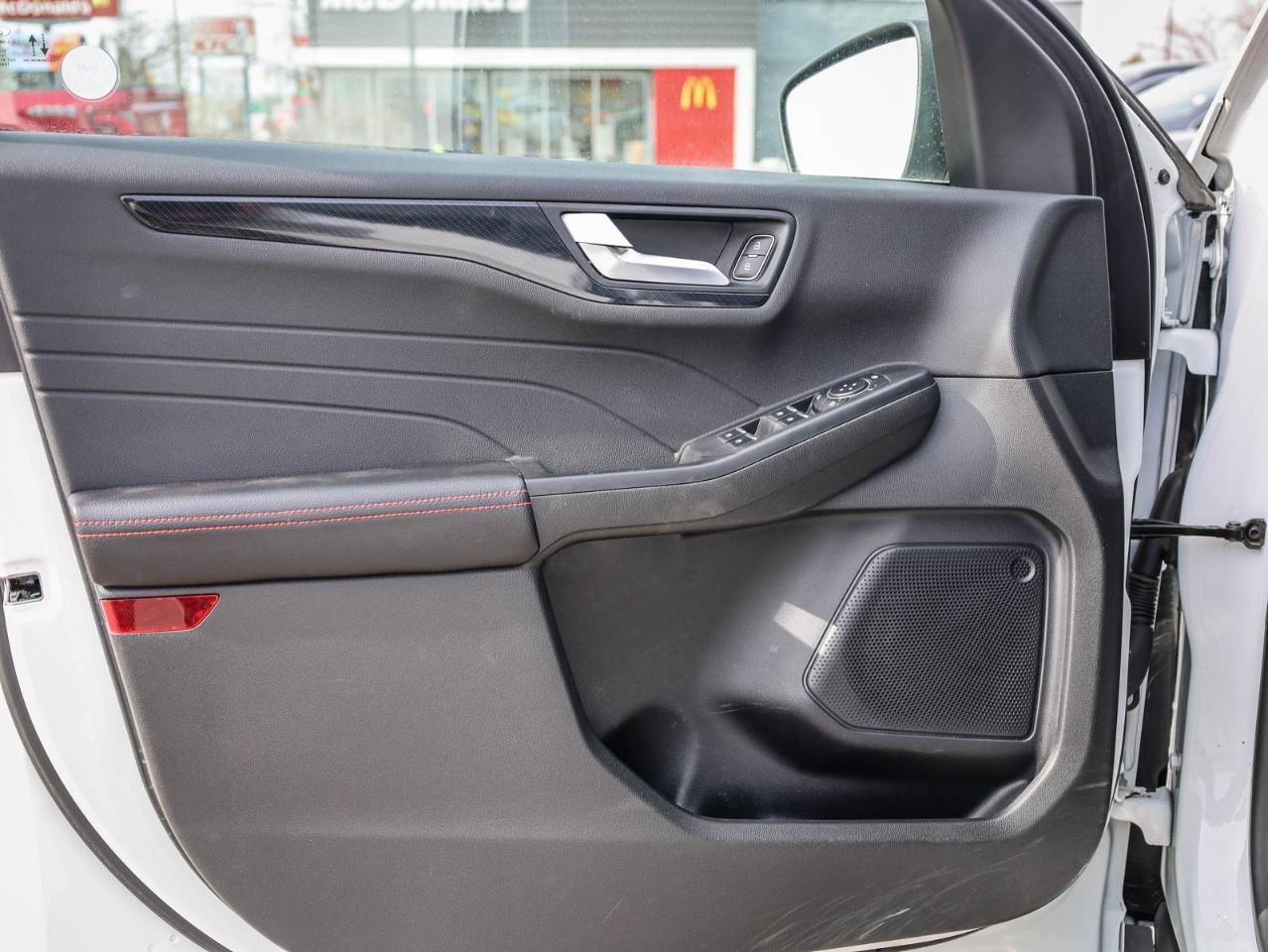 2023 Ford Escape ST-Line 4dr All-Wheel Drive Photo