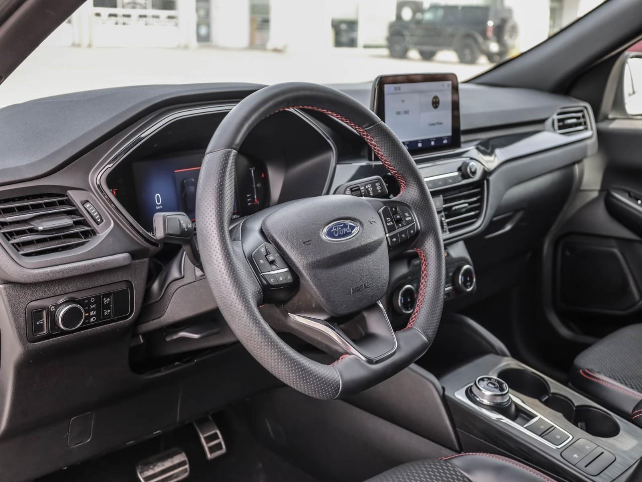 2023 Ford Escape ST-Line 4dr All-Wheel Drive Photo