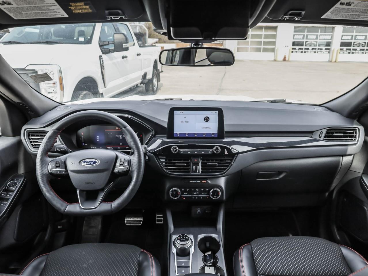 2023 Ford Escape ST-Line 4dr All-Wheel Drive Photo