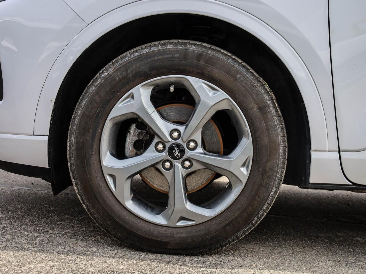 2023 Ford Escape ST-Line 4dr All-Wheel Drive Photo