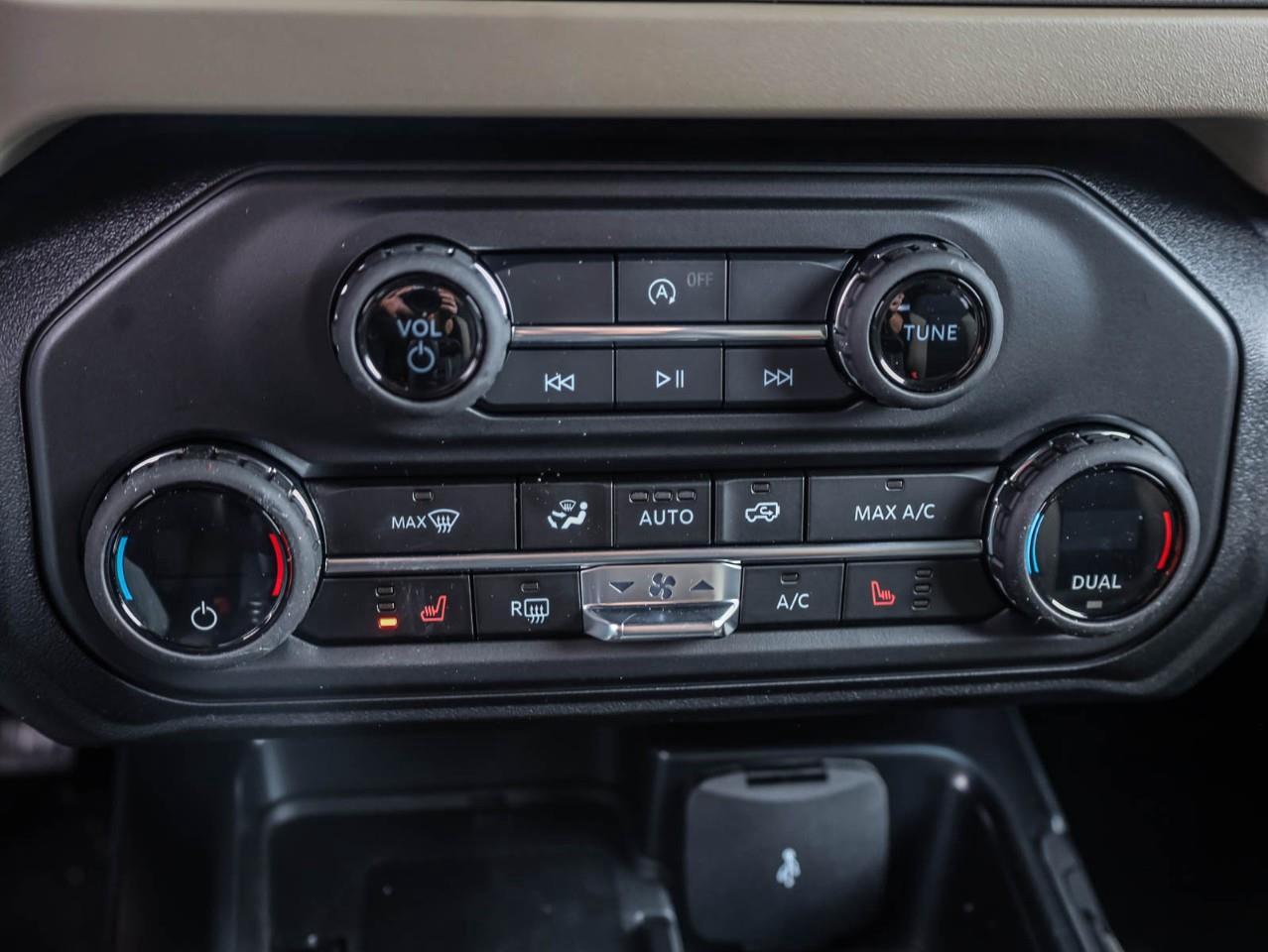 2026 Ford Bronco Big Bend 4dr 4x4 Photo