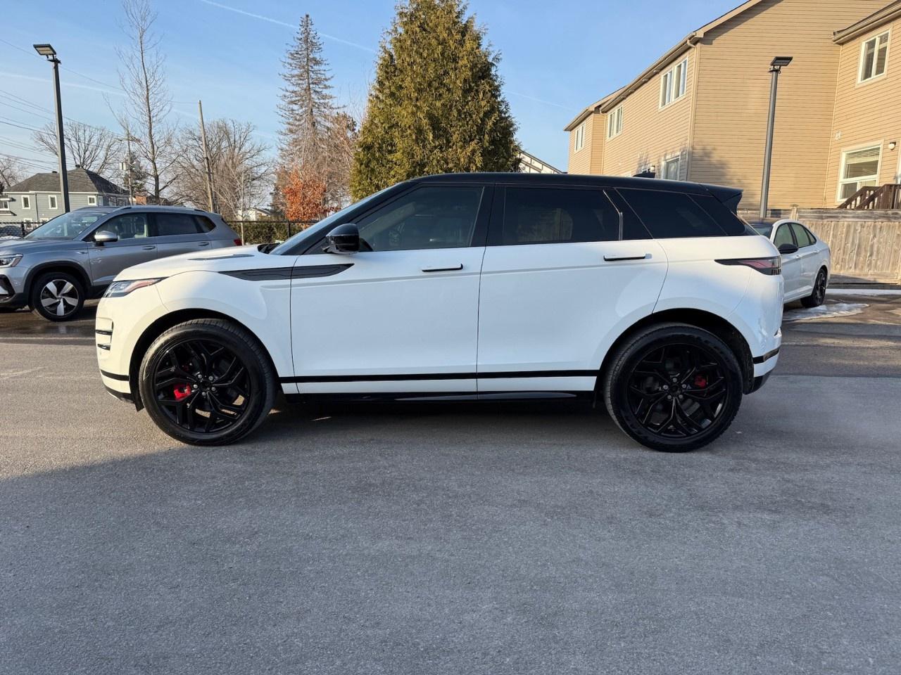 2023 Land Rover Range Rover Evoque R-Dynamic HST AWD Photo