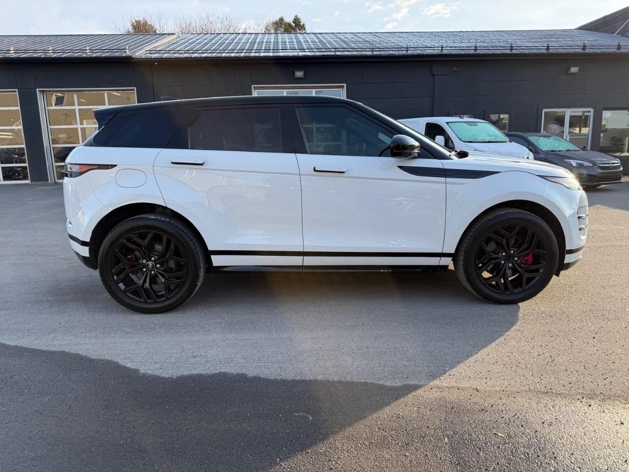2023 Land Rover Range Rover Evoque R-Dynamic HST AWD Photo