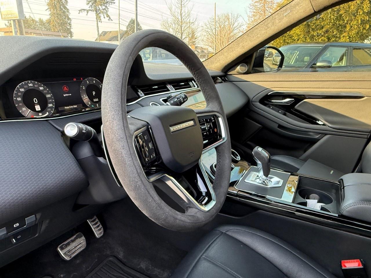 2023 Land Rover Range Rover Evoque R-Dynamic HST AWD Photo