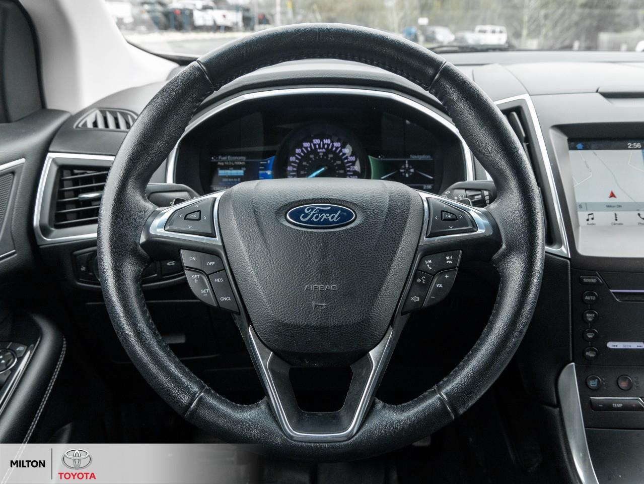 2017 Ford Edge PANORAMIC SUNROOF LEATHER VENTILATED SEATS HEAETED Photo