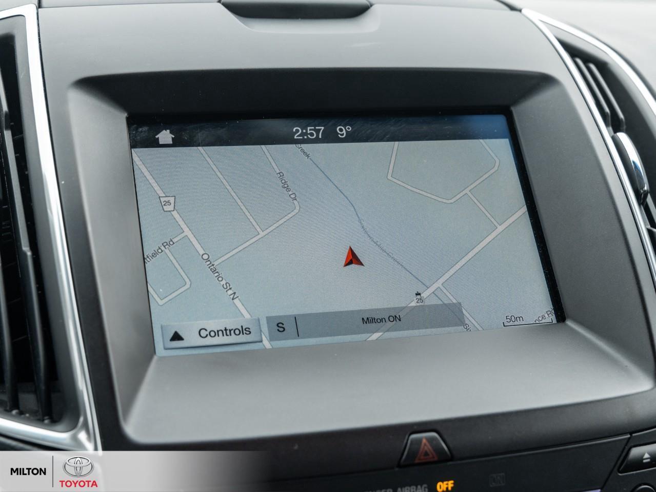 2017 Ford Edge PANORAMIC SUNROOF LEATHER VENTILATED SEATS HEAETED Photo