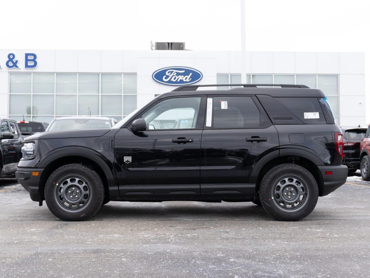 2024 Ford Bronco Sport Big Bend 4dr 4x4 Photo2