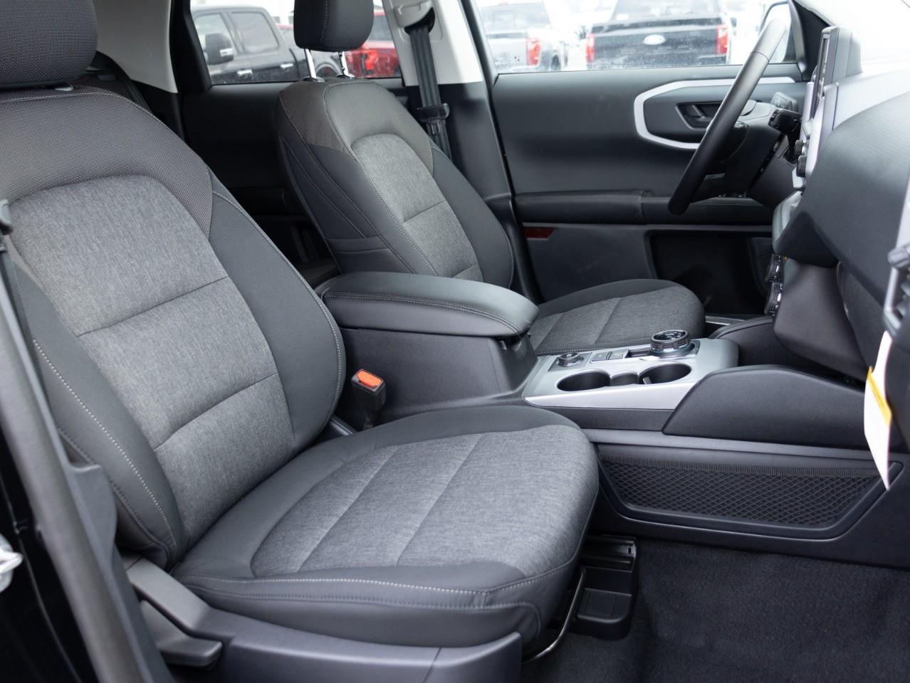 2024 Ford Bronco Sport Big Bend 4dr 4x4 Photo