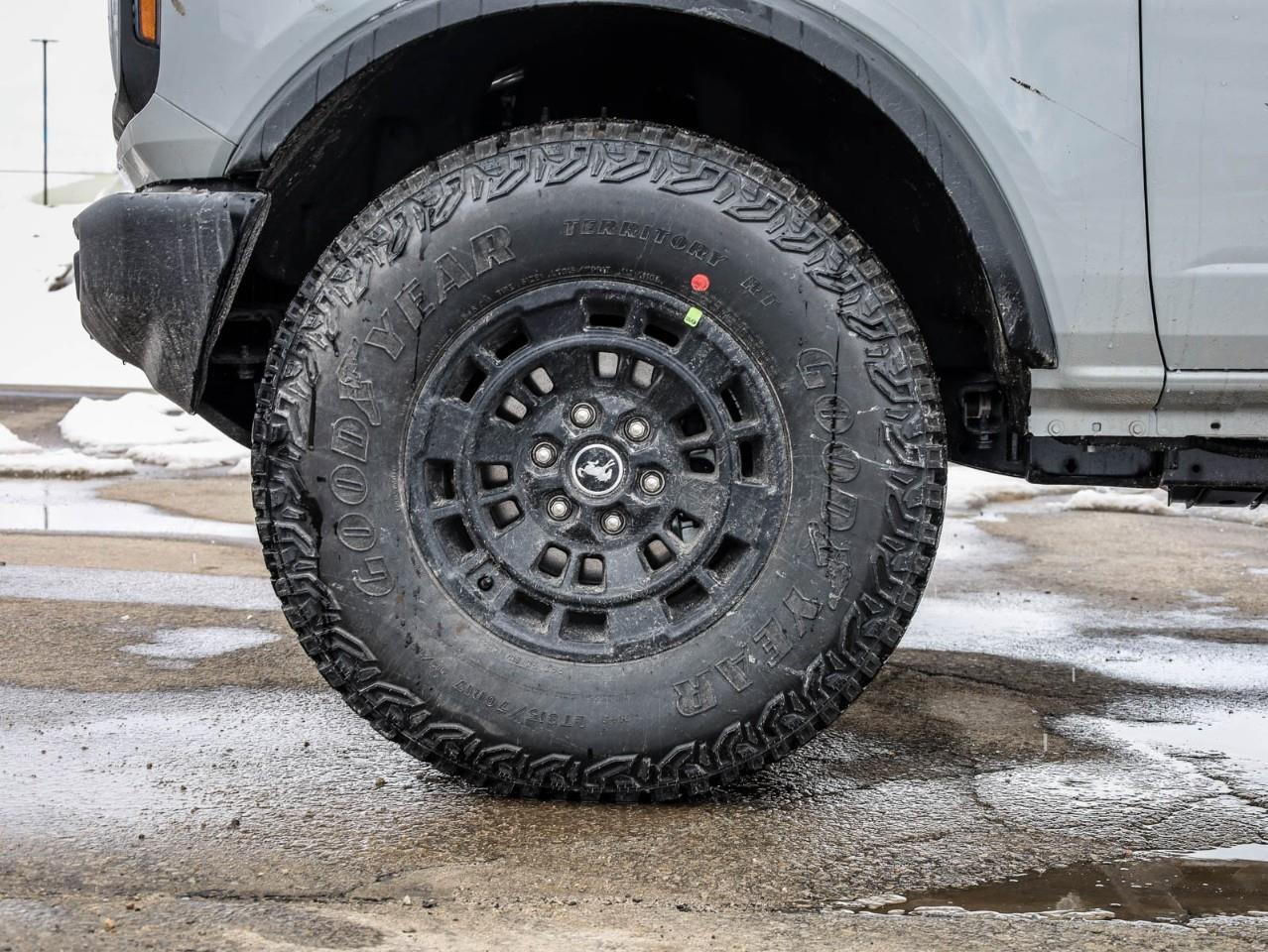 2026 Ford Bronco Base 4dr 4x4 Photo