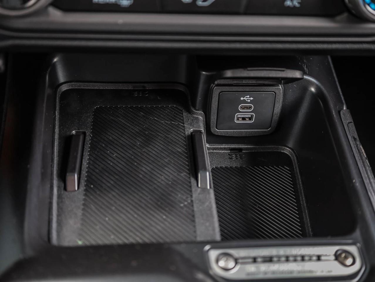 2026 Ford Bronco Base 4dr 4x4 Photo