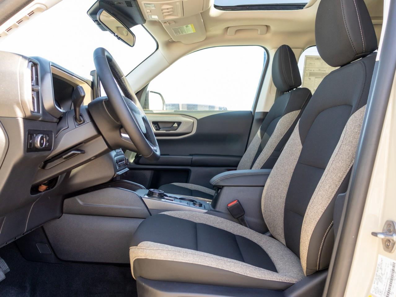 2025 Ford Bronco Sport Big Bend 4dr 4x4 Photo