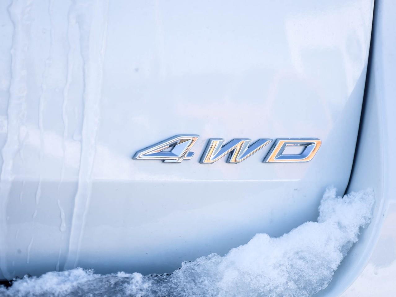 2026 Ford Explorer Platinum 4dr 4x4 Photo