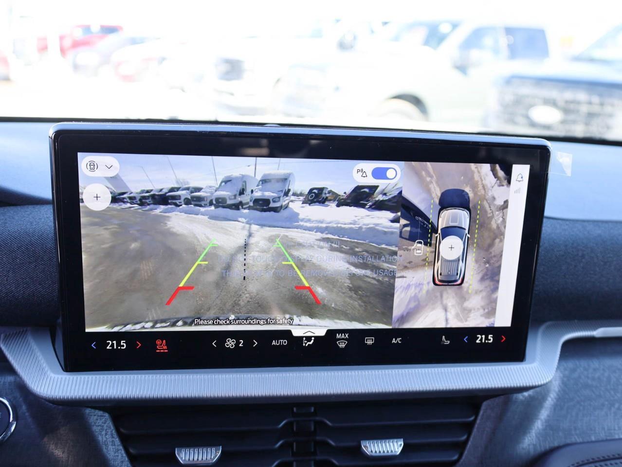 2026 Ford Explorer Platinum 4dr 4x4 Photo