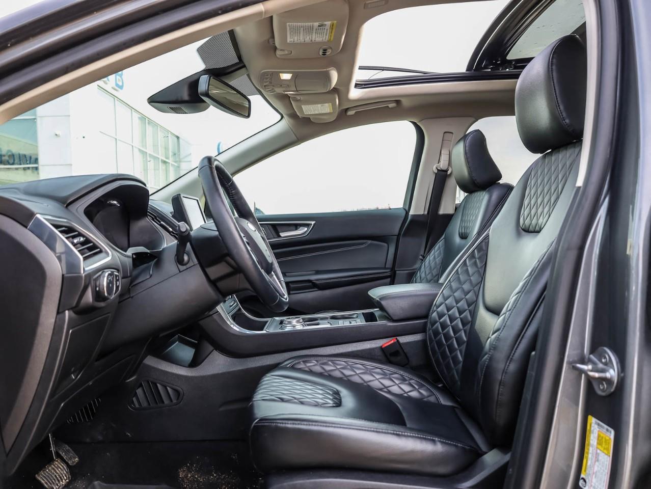 2024 Ford Edge TITANIUM 4DR ALL-WHEEL DRIVE Photo