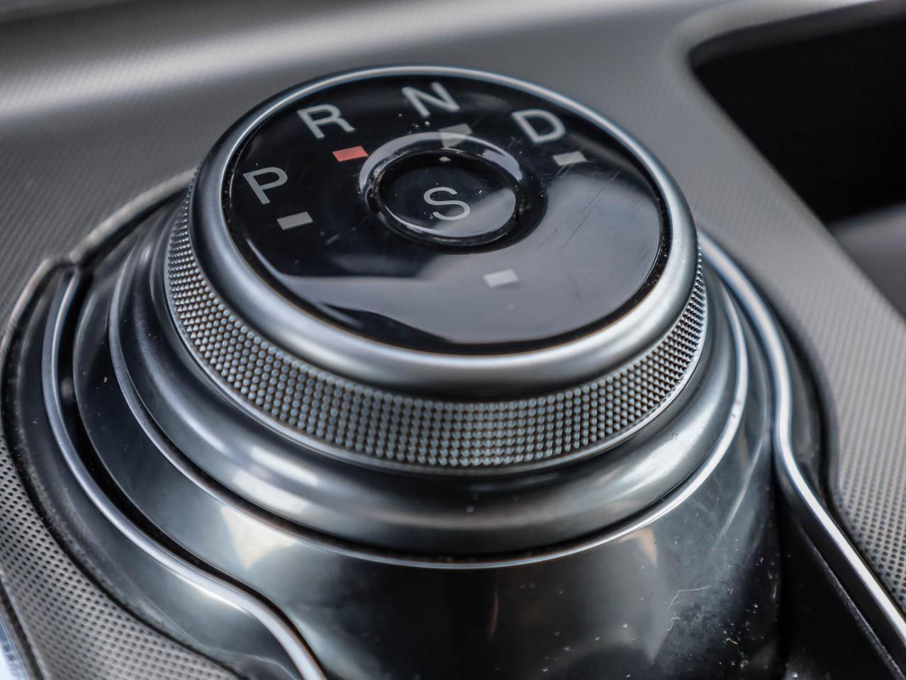 2024 Ford Edge TITANIUM 4DR ALL-WHEEL DRIVE Photo