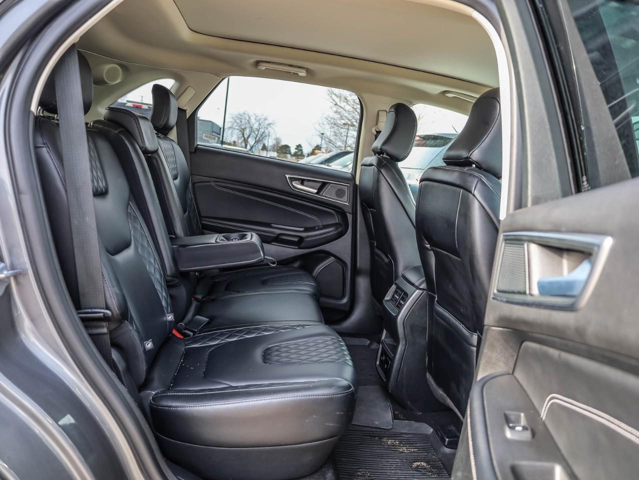 2024 Ford Edge TITANIUM 4DR ALL-WHEEL DRIVE Photo