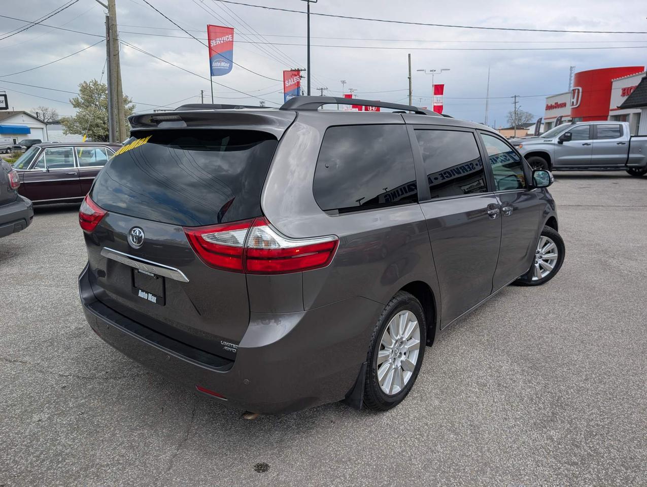 2017 Toyota Sienna XLE 7 Passenger 4dr All-wheel Drive Passenger Van Photo