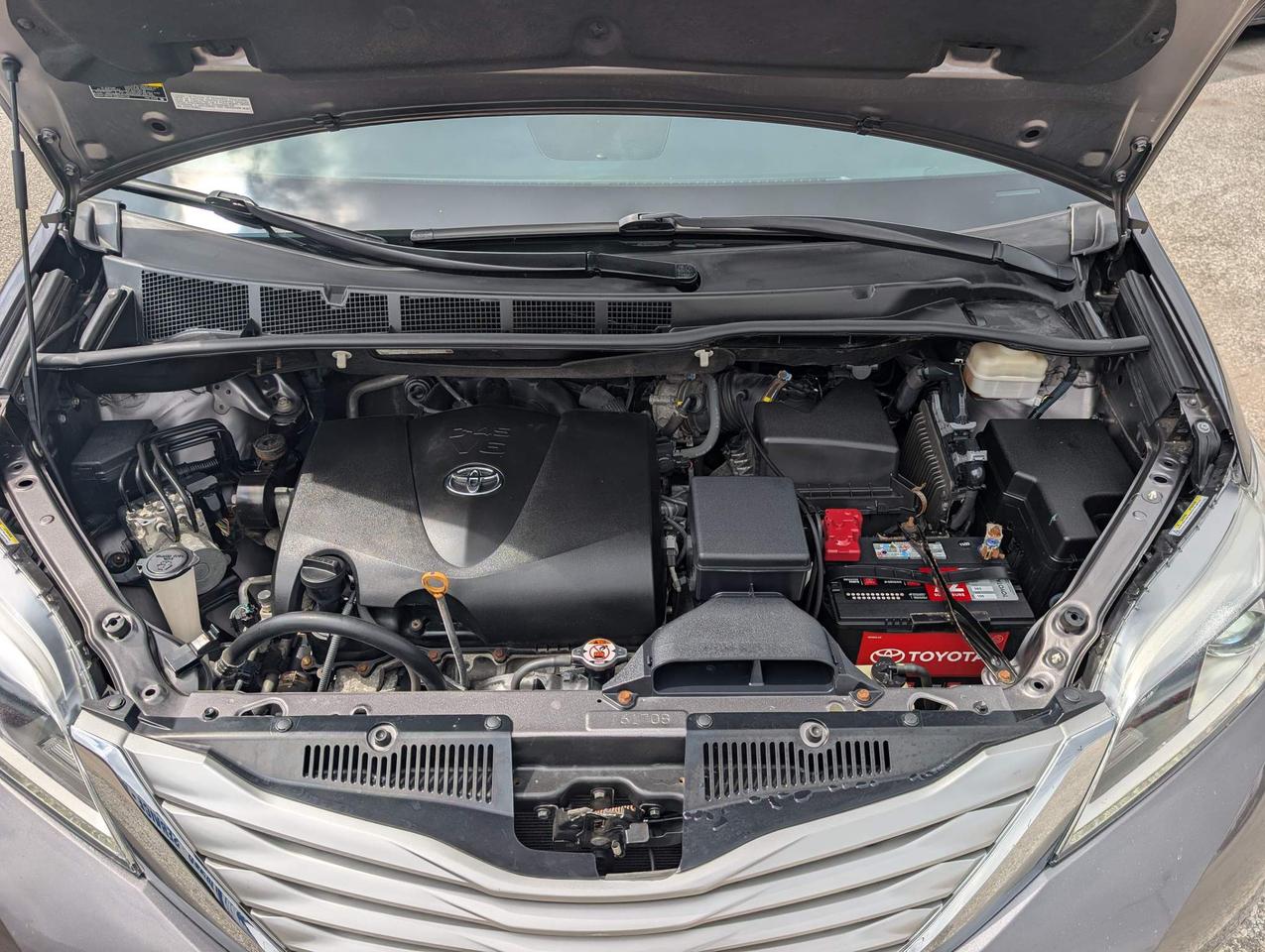 2017 Toyota Sienna XLE 7 Passenger 4dr All-wheel Drive Passenger Van Photo