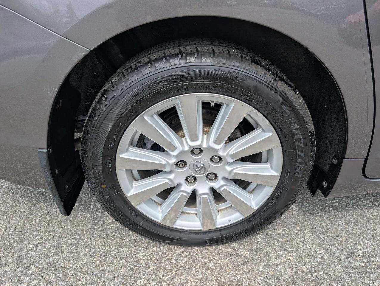 2017 Toyota Sienna XLE 7 Passenger 4dr All-wheel Drive Passenger Van Photo