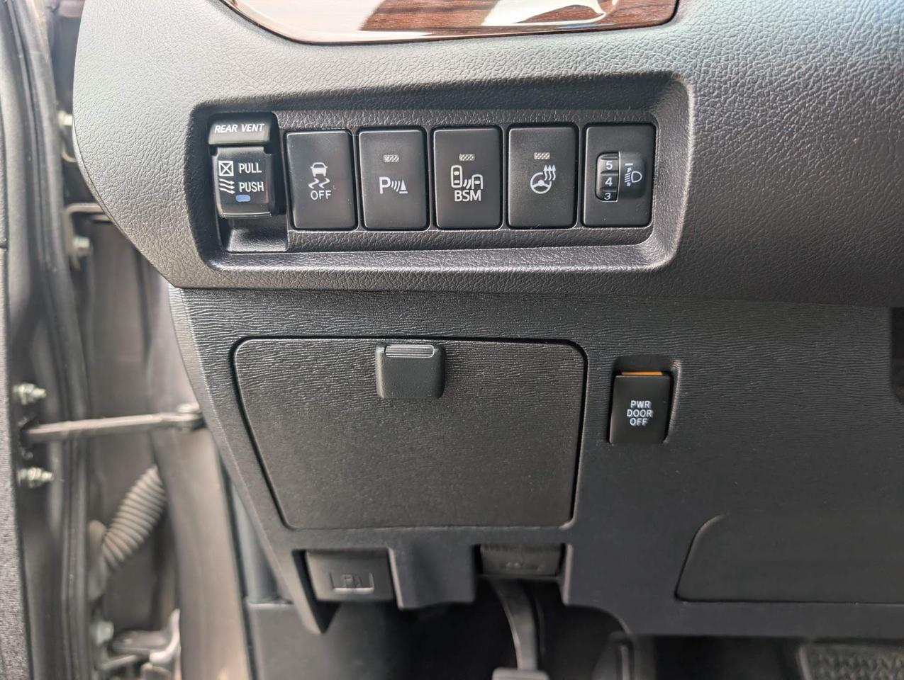 2017 Toyota Sienna XLE 7 Passenger 4dr All-wheel Drive Passenger Van Photo