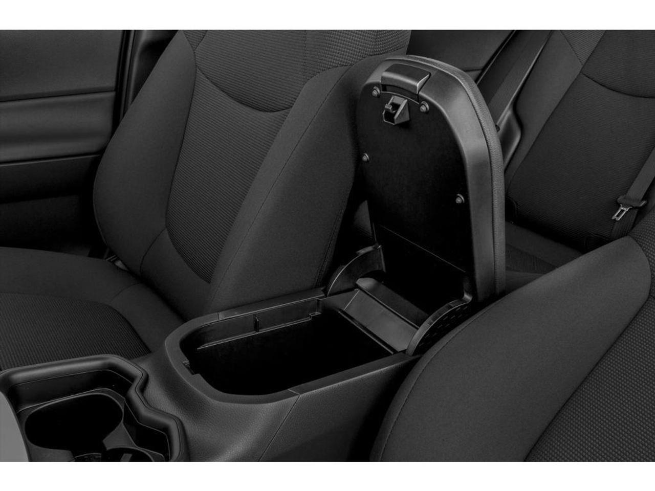 2020 Toyota RAV4 LE 4dr Front-wheel Drive Photo