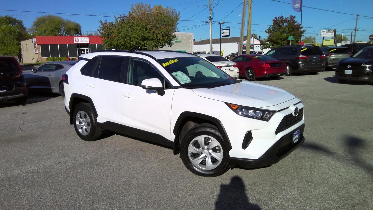 2020 Toyota RAV4 LE 4dr Front-wheel Drive Photo