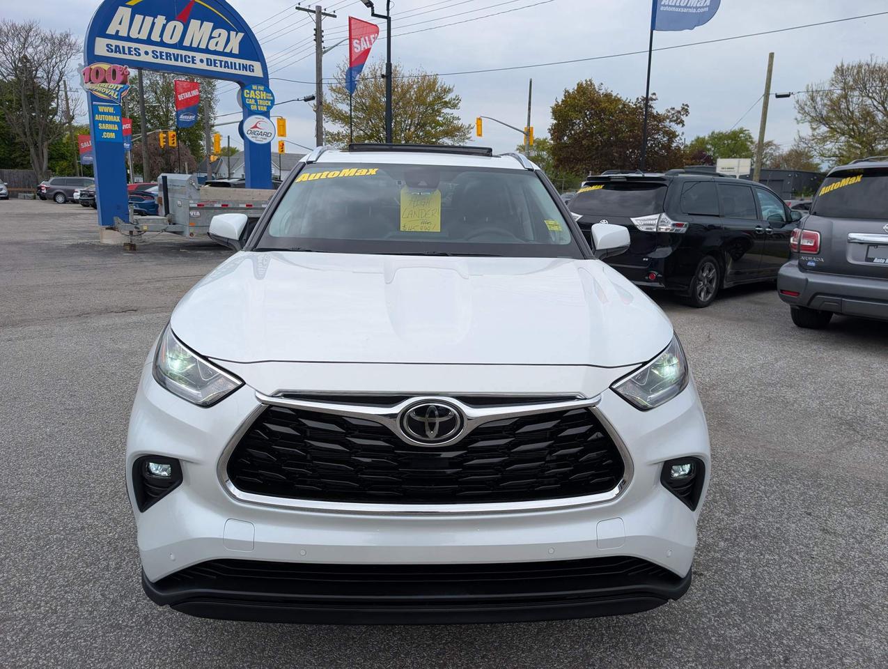 2022 Toyota Highlander Limited 4dr All-Wheel Drive Photo