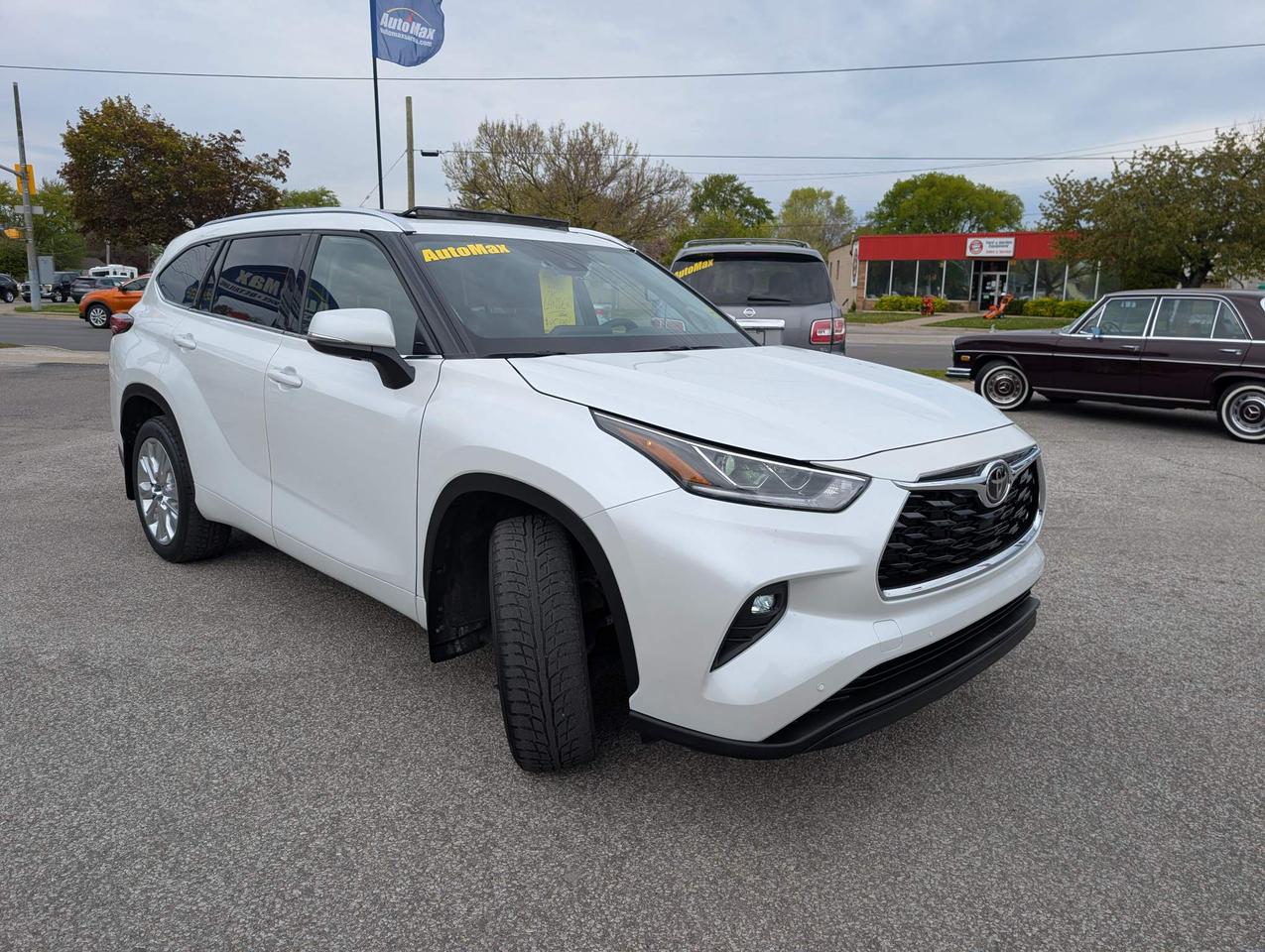 2022 Toyota Highlander Limited 4dr All-Wheel Drive Photo