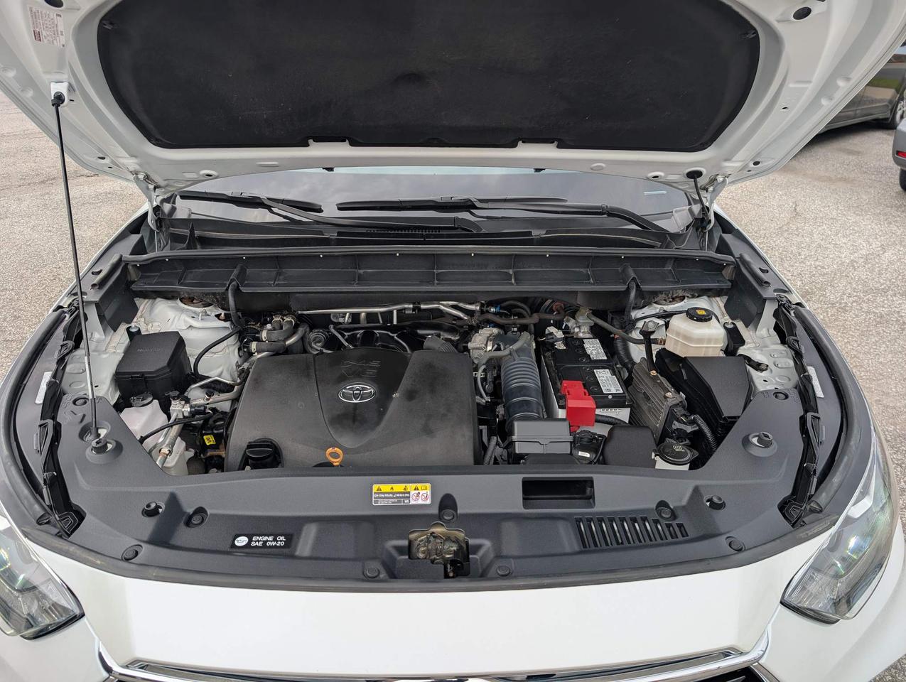 2022 Toyota Highlander Limited 4dr All-Wheel Drive Photo