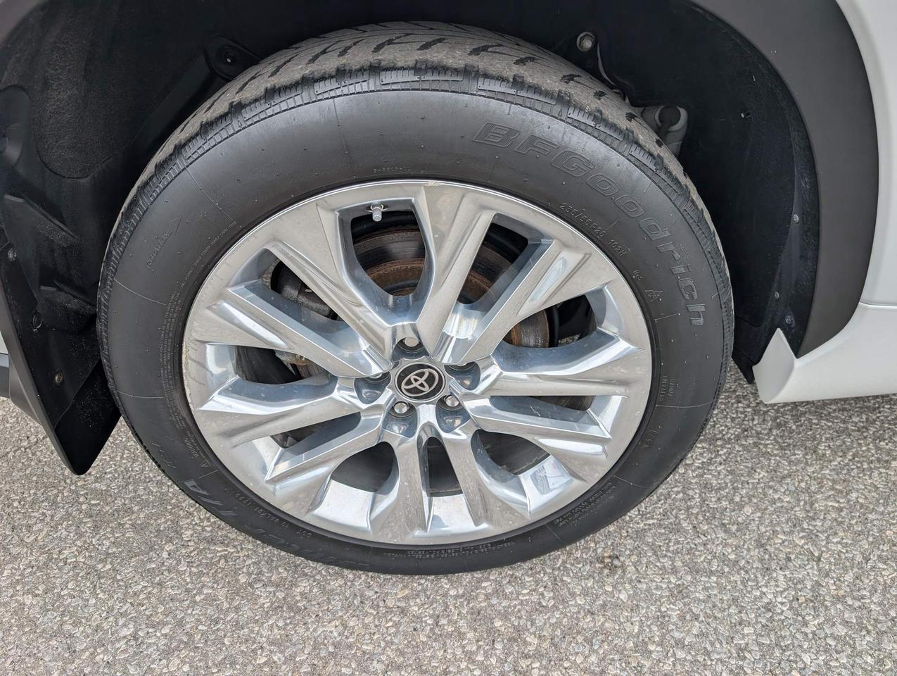2022 Toyota Highlander Limited 4dr All-Wheel Drive Photo