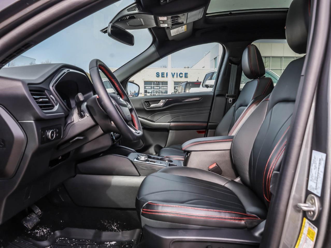 2025 Ford Escape ST-Line Elite 4dr All-Wheel Drive Photo