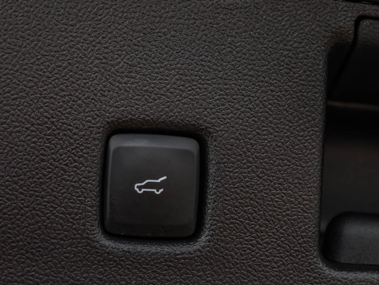 2025 Ford Escape ST-Line Elite 4dr All-Wheel Drive Photo