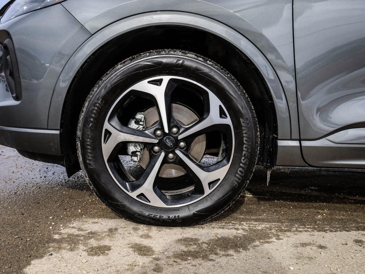 2025 Ford Escape ST-Line Elite 4dr All-Wheel Drive Photo