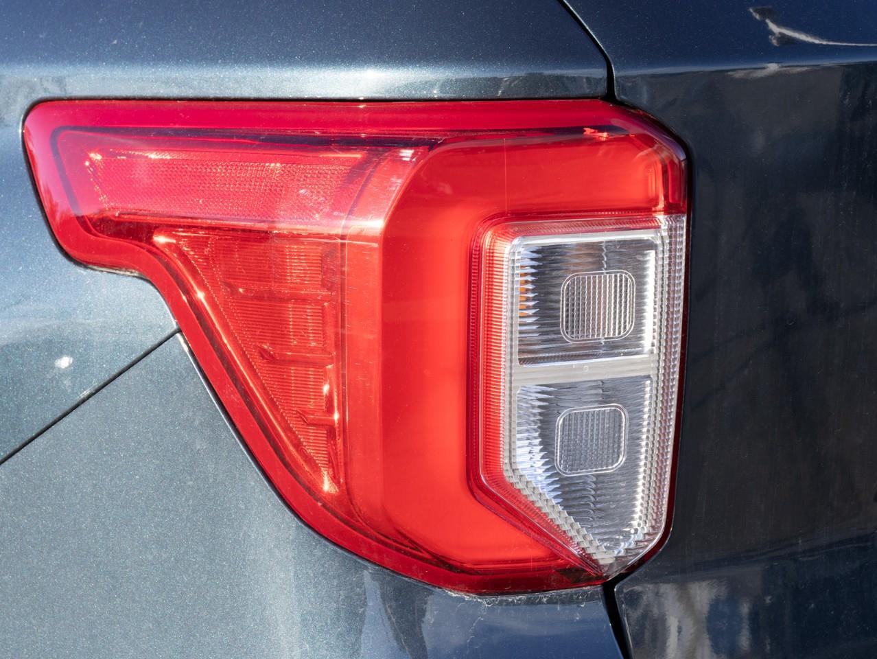 2024 Ford Explorer Platinum 4dr 4x4 Photo