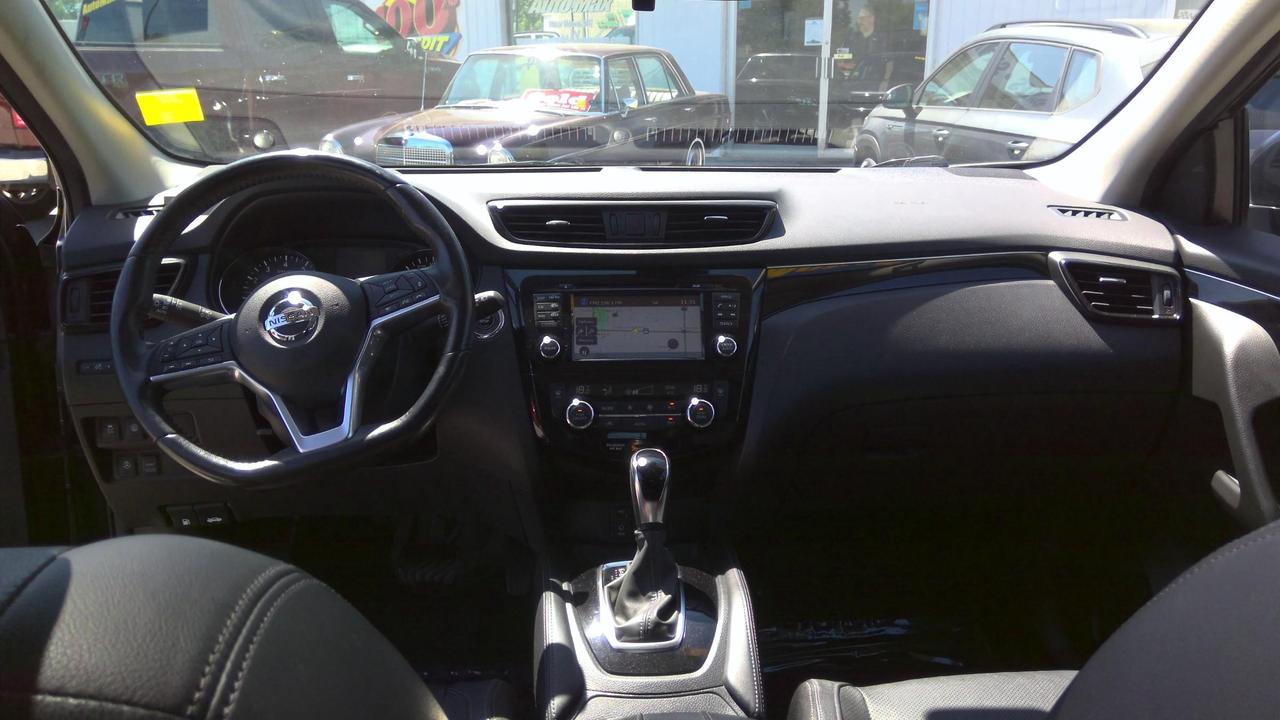 2017 Nissan Qashqai SL (CVT) 4dr All-Wheel Drive Photo