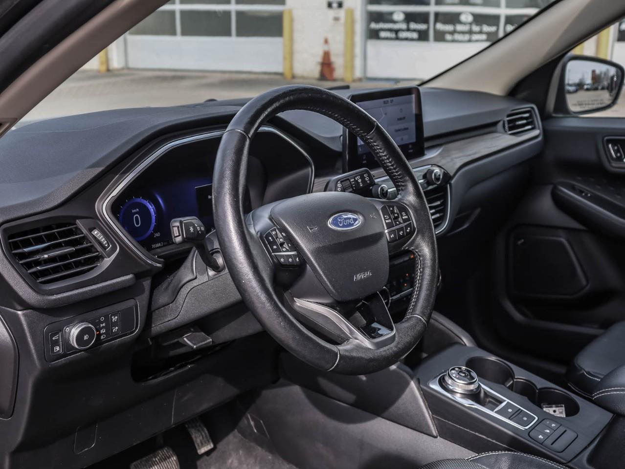 2020 Ford Escape Titanium Hybrid 4dr All-Wheel Drive Photo