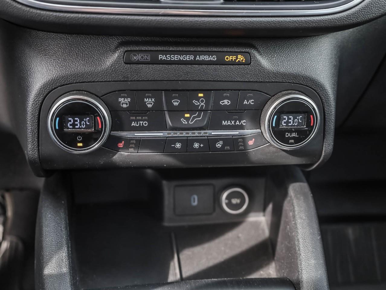 2020 Ford Escape Titanium Hybrid 4dr All-Wheel Drive Photo