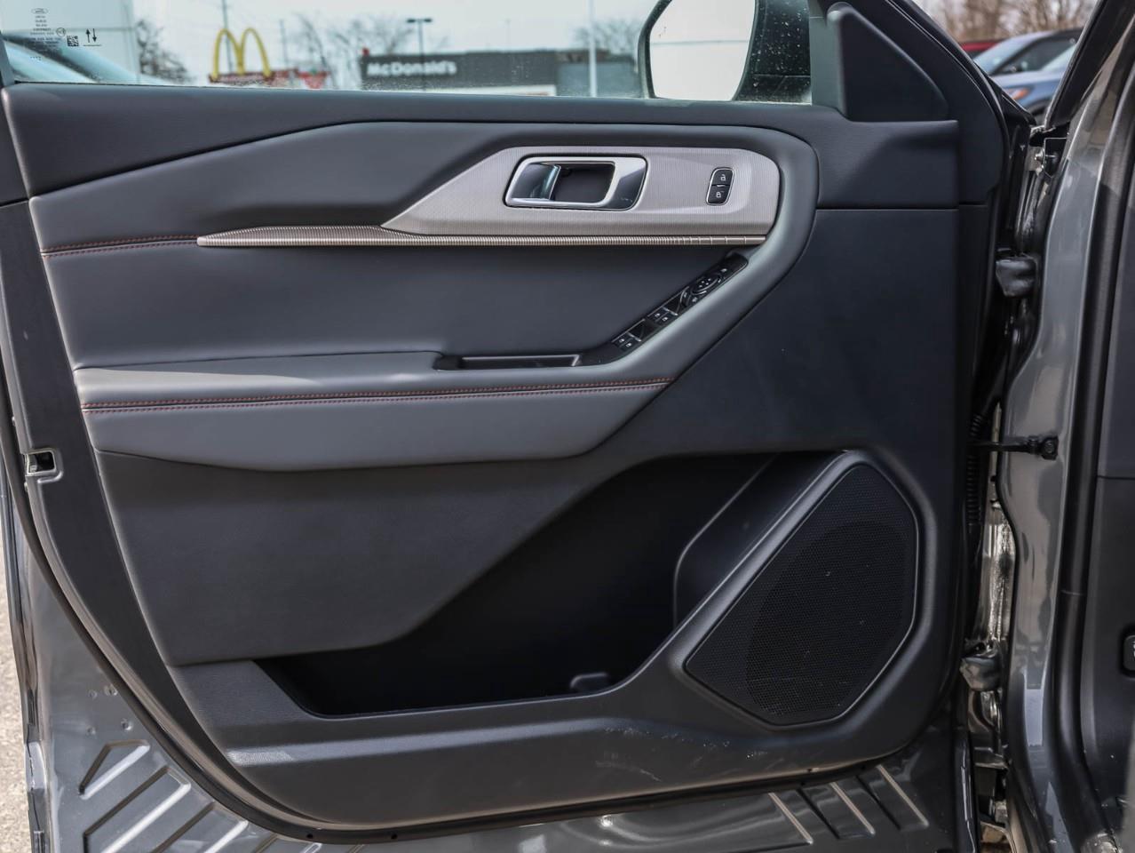 2026 Ford Explorer Active 4dr 4x4 Photo