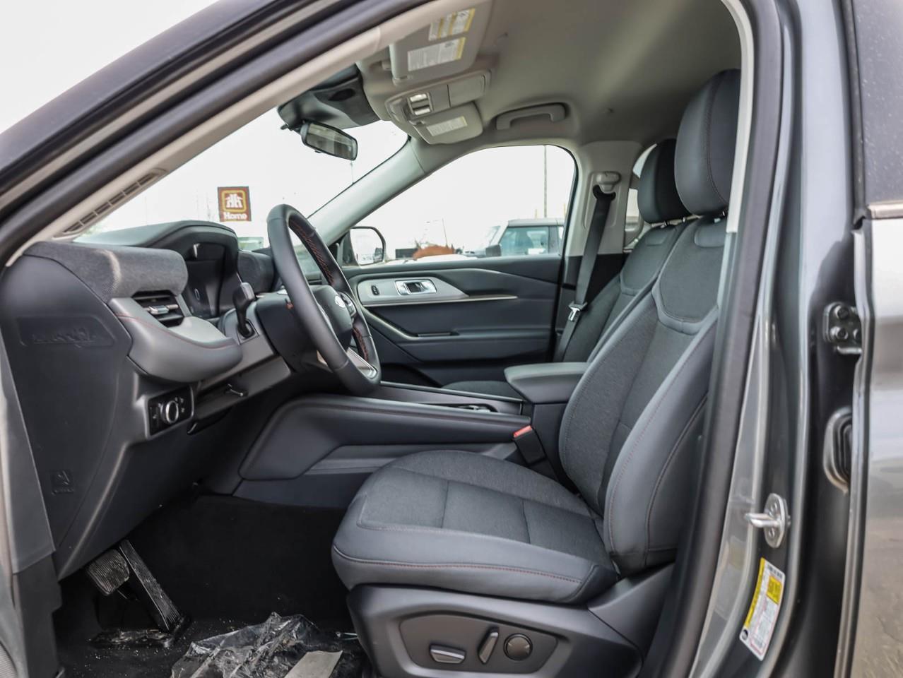 2026 Ford Explorer Active 4dr 4x4 Photo