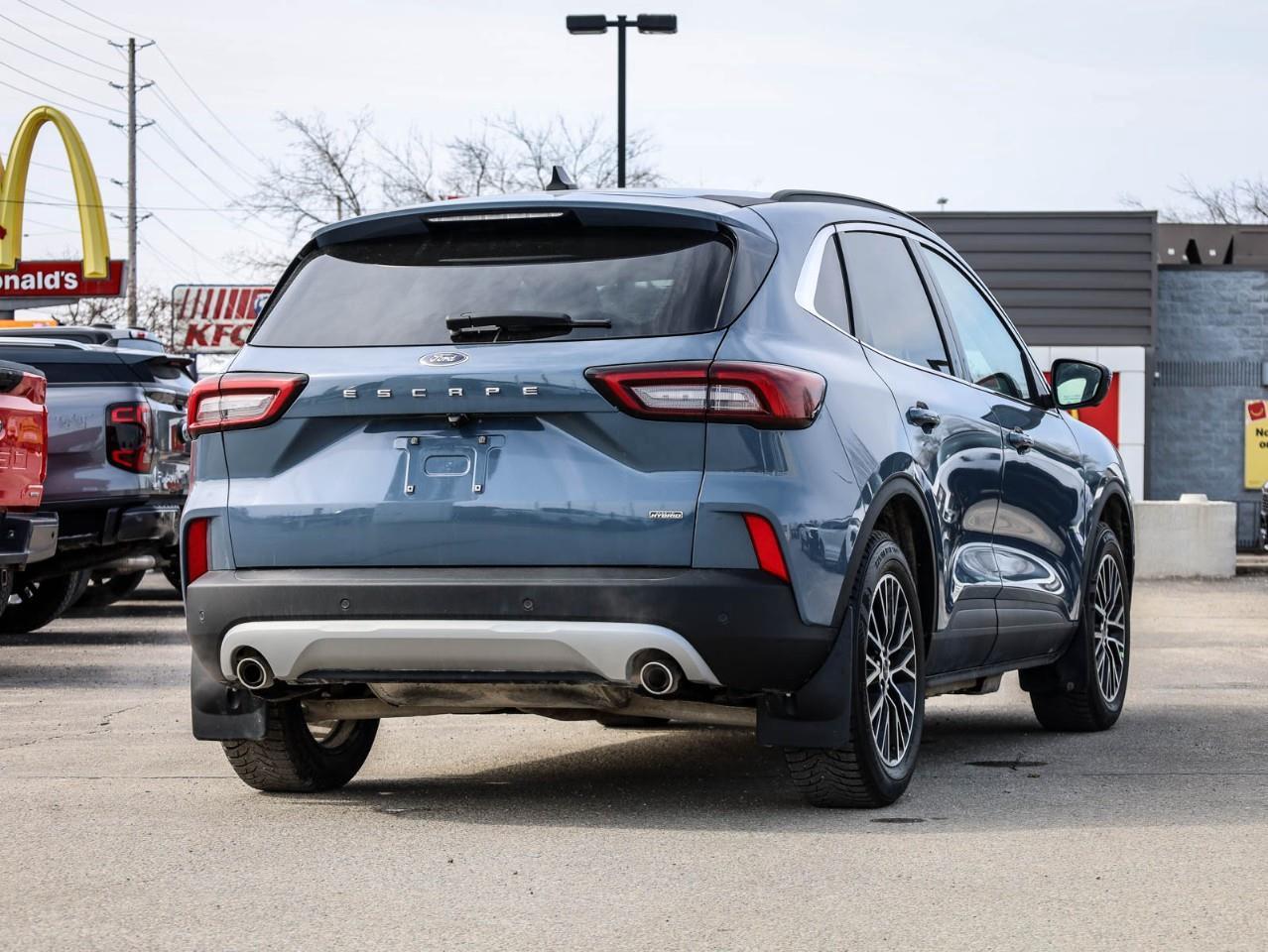 2025 Ford Escape PHEV 4dr Front-Wheel Drive Photo
